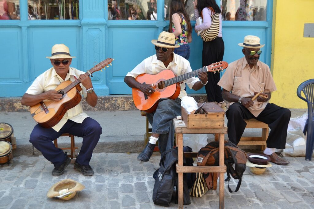 Guitaristes à Cuba